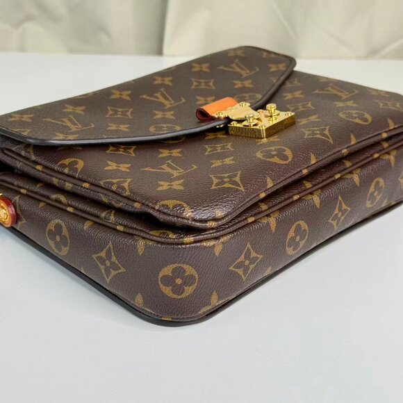 Louis Vuitton Monogram Canvas Metis Shoulder Bag Crossbody Style - Picture 6 of 10